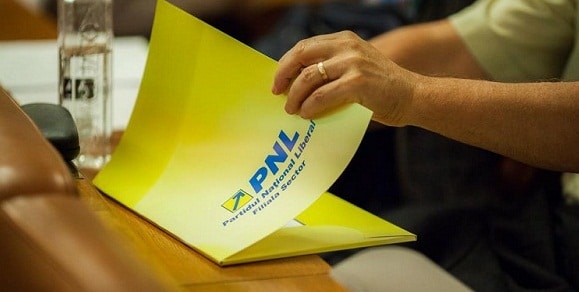 Motiunea de cenzura impotriva Guvernului Tudose va fi semnata si de parlamentari ai PSD, sustine un deputat PNL