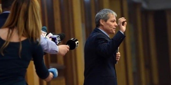 Reactii dupa demisia ministrului Muncii. Sindicate: Alti colegi din Guvernul Ciolos ar putea sa ia exemplu