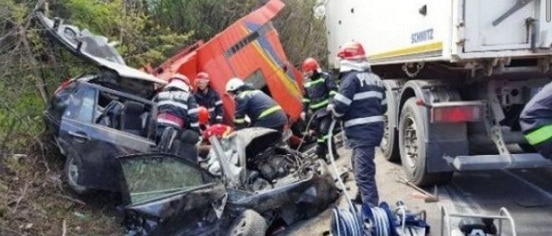 Accident grav pe DN 65 in Padurea Sarului, langa Slatina. A fost declansat Codul Rosu de interventie